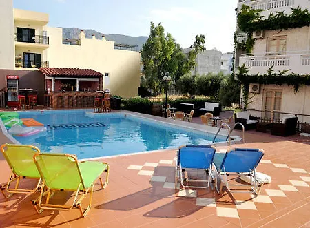 Maria Hotel Apartments & Studios 3*