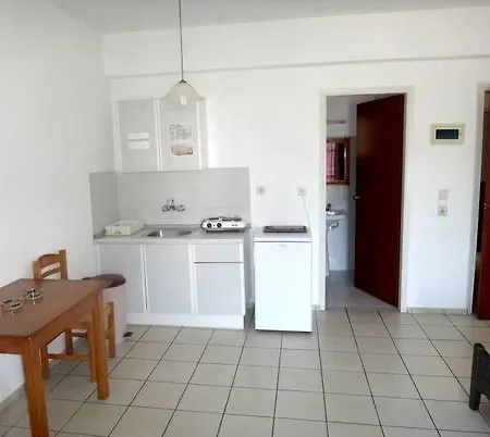 Aparthotel Maria Hotel Apartments & Studios